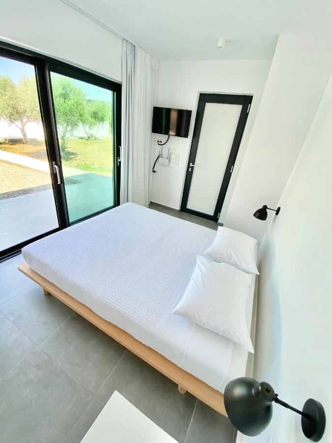Lefko Apartments Tavronitis Extérieur photo